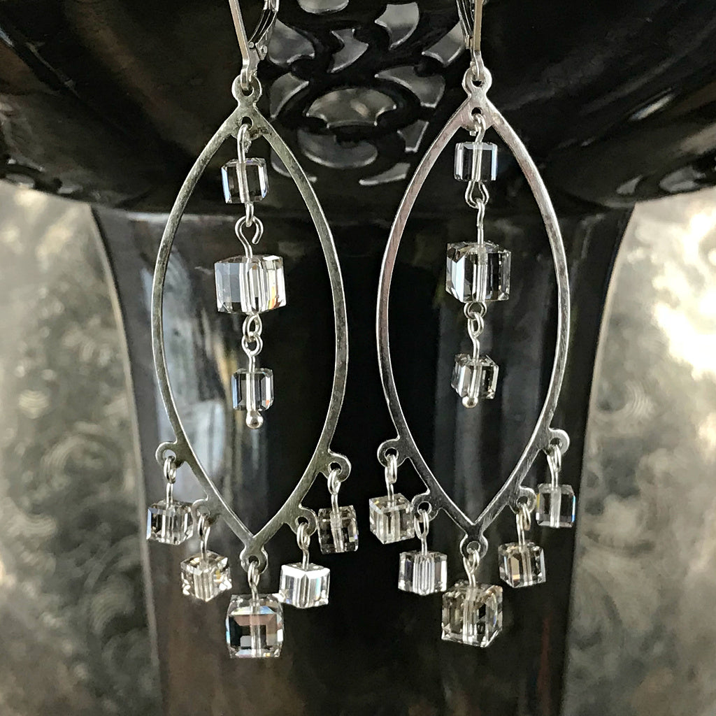 Suzie Q Studio’s I EAR YOU! Earring Collection features unique earrings which were created as jewelry-making class samples. Most of these gorgeous pieces are one-of-a-kind, utilizing beads and custom components that are no longer available.