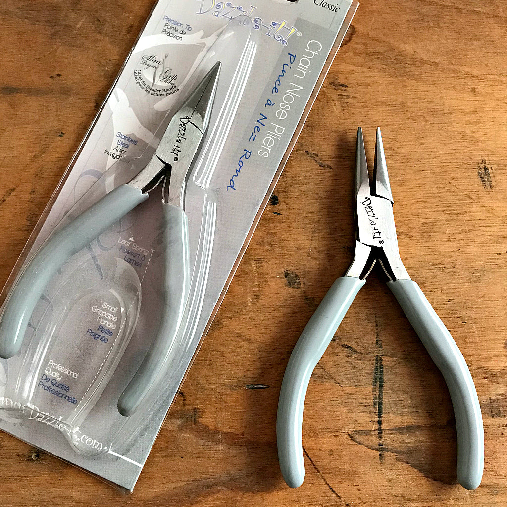 When it comes to making jewelry, if you want professional looking results, using Suzie Q Studio's jewelry-making tools is the way to go! This “Chain Nose Plier” is ideal for griping, bending and reaching into tight places. It's smooth jaws make it perfect for the detailed work of jewelry making.