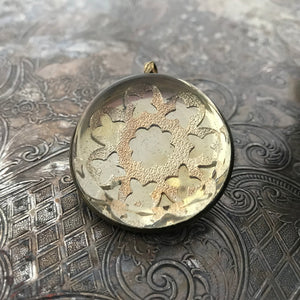 One-of-a-kind MY MOTHERS BUTTONS jewelry is handcrafted using the finest antique treasures. Glass-domed Horse Bridle Rosettes were a decoration for horse bridles. Doesn’t this Pendant remind you of a glittery snowflake.