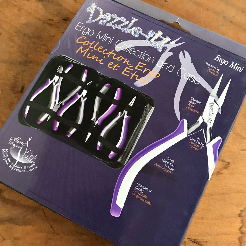 Suzie Q Studio's Ergo Mini set of intro-level jewelry making tools includes a padded, zippered case and the following pliers: Round Nose, Flat Nose, Chain Nose and Bent Chain Nose, plus a Side Cutter. With these essential tools you can create oodles of jewelry pieces such as necklaces, bracelets, earrings and charms!