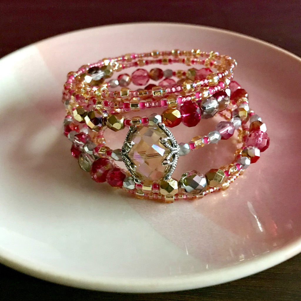 Large Bead Stretch Bracelets, One Size / Grapefruit Pink
