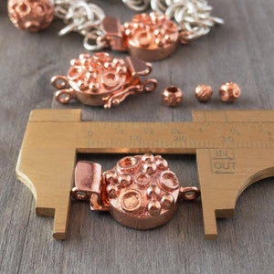 This circle and dot pattern gives this two-stranded clasp a whimsical, happy look, suitable for all kinds of jewellery designs. This copper box clasp was individually handcrafted in 100% pure copper, exclusively for Suzie Q Studio.