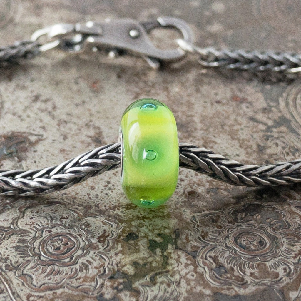 This Trollbead left the collection in 2013.  Simple lines and bright colours; this bead is inspired by the clear mode of expression of Danish designer Peter Jensen.